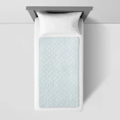 Waterproof Sleep Anywhere Kids' Pad - Pillowfortâ˘