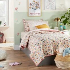 Floral Cotton Reversible Kids' Sham - Pillowfort™ -Hange Furni Store GUEST 3d327d9a 0e2b 4ea4 bfef 9910f1d6a03b
