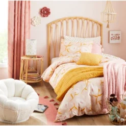 Teddy Bear Plush Kids' Throw - Pillowfort™ -Hange Furni Store GUEST 82b82715 9f06 4011 a89d b45bf9babfd3 1