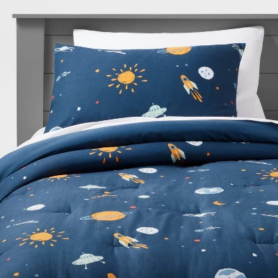 Space Cotton Kids' Comforter Set Navy - Pillowfort™ Space Cotton Kids' Comforter Set Navy - Pillowfort™ -Hange Furni Store GUEST 8336978e ac9a 4e56 ba2a 8d32ddca34a7
