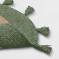 Braided Border Kids' Rug - Pillowfort™ -Hange Furni Store GUEST 86f9c39e 062b 4931 bbb8 fd61834a5d28