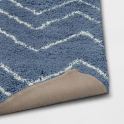 Chevron Area Kids' Rug - Pillowfort™ -Hange Furni Store GUEST a558f29f 4c91 4584 a908 b4f6b92f812e