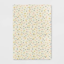 Cupcake Kids' Rug - Pillowfort™ -Hange Furni Store GUEST b35de118 91b2 49cf 886d fab0558e459b