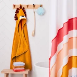 25"x50" Lion Kids' Hooded Towel - Pillowfortâ˘