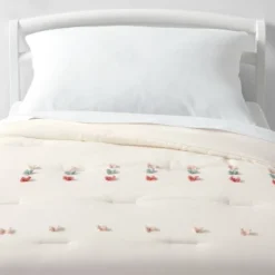 Toddler Pom Kids' Comforter - Pillowfort™ -Hange Furni Store GUEST baf6c305 5ad4 49d0 bbd4 1fae240d704b