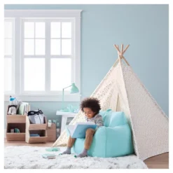 Chevron Area Kids' Rug - Pillowfort™ -Hange Furni Store GUEST bd35e91e 1019 43ef 99fd 0a0e04b822f2
