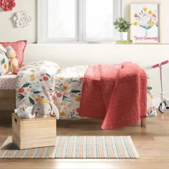 27"x45" Striped Ribbed Accent Kids' Rug - Pillowfortâ˘