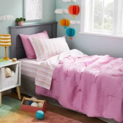 5'x7' Ombre Neon Rainbow Tufted Kids' Rug - Pillowfort™ -Hange Furni Store GUEST c7cbc0bb 30b8 4e65 8486 65fb3393a907
