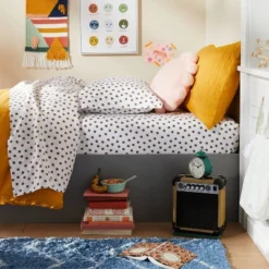 Dotted Microfiber Kids' Sheet Set - Pillowfort™ -Hange Furni Store GUEST e7c6cf44 9b45 4734 8b44 47c1a46c4ff8