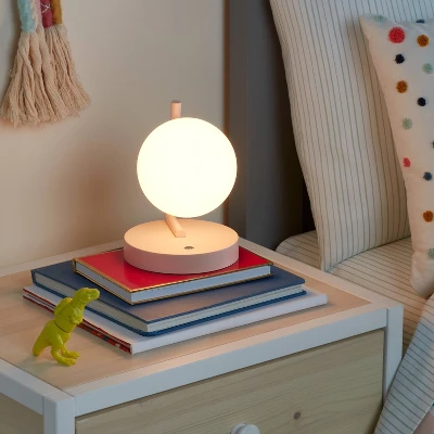Round Bulb Kids' Nightlight with Switch - Pillowfort™ Round Bulb Kids' Nightlight With Switch - Pillowfort™ -Hange Furni Store GUEST ee4e69ac ba08 4f2d 8640 d7cb1ea48409